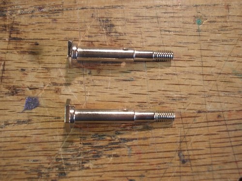 Front wheel shafts - wheel,