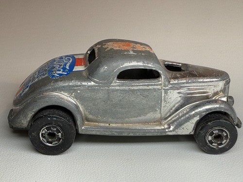 Hot wheels neet streeter - hot,