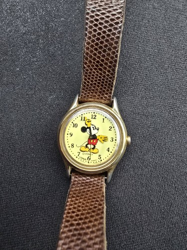 Lorus disney mickey mouse - lorus,