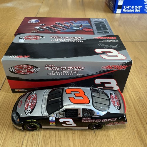 Action dale earnhardt - dale,