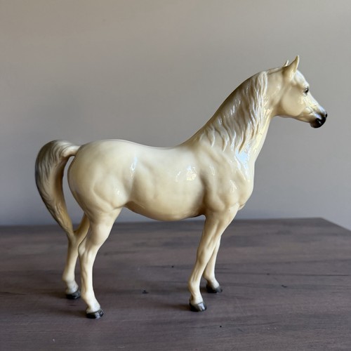 Breyer trad glossy - breyer,