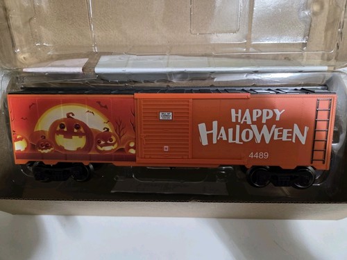 Gauge boxcar halloween - boxcar,