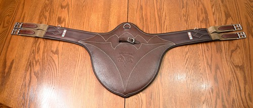 Voltaire stud belly - , guard