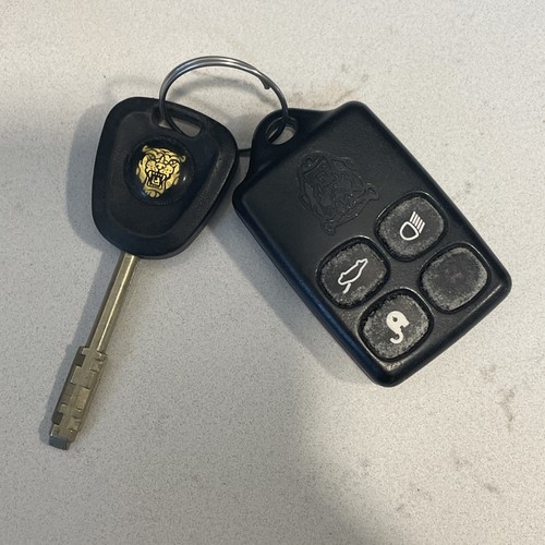 Vtg jaguar xk8 - jaguar, xj8