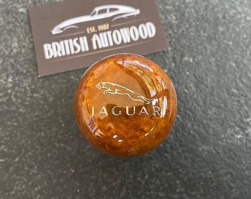 Jaguar wood gear shift knob - wood,