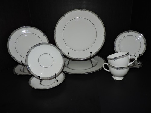 Wedgwood amherst platinum trim - platinum,