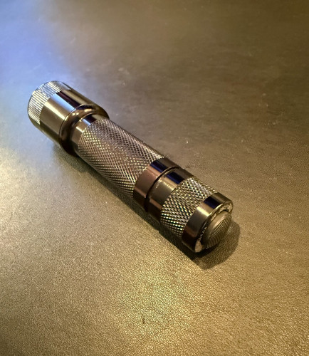 Surefire 1990s flashlight - surefire,