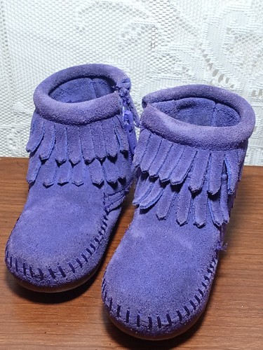 Minnetonka double fringe boots - double,
