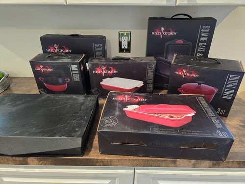 Hell kitchen small red - small,