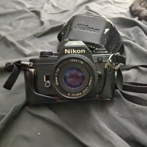 Nikon 35mm slr film camera - film,