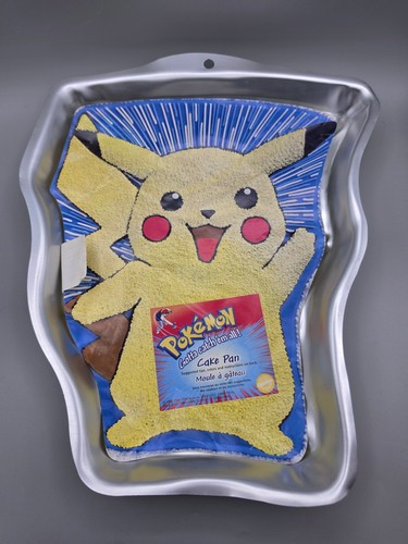 Wilton pikachu pokemon - pikachu, cake