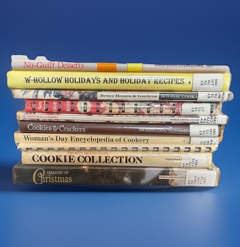 Lot vintage cookbooks - lot,