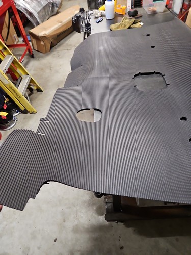 Kenworth rubber floor - mat, b2