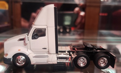 Scale tonkin kenworth - scale,,
