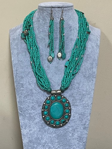 Antique look oval pendant - oval,