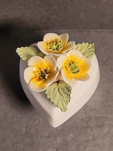 Crown staffordshire bone - staffordshire, china