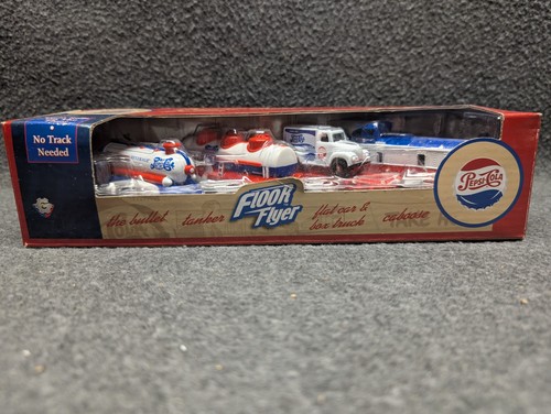 2005 die cast - die, cola