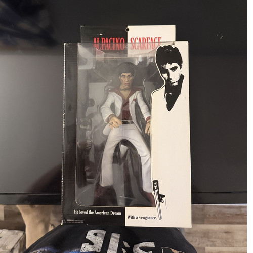 Mezco scarface tony montana - scarface,
