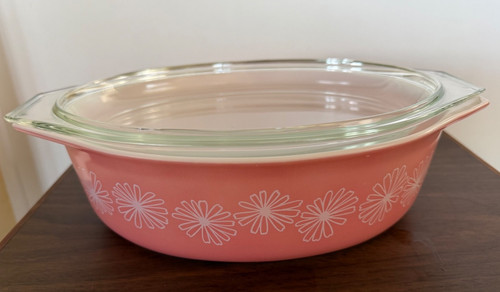 Pyrex pink daisy - *pyrex,