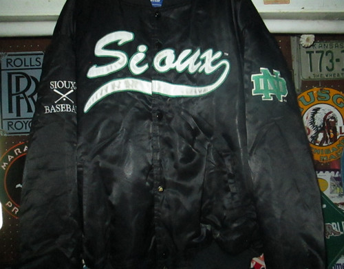 North dakota fighting sioux - north,