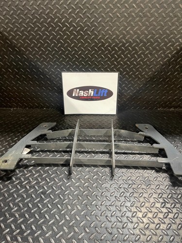 93e13 00600 grille - 93e13-00600 grille,