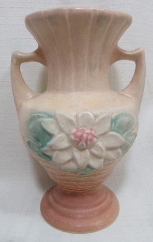 Hull art pottery vase - pottery,