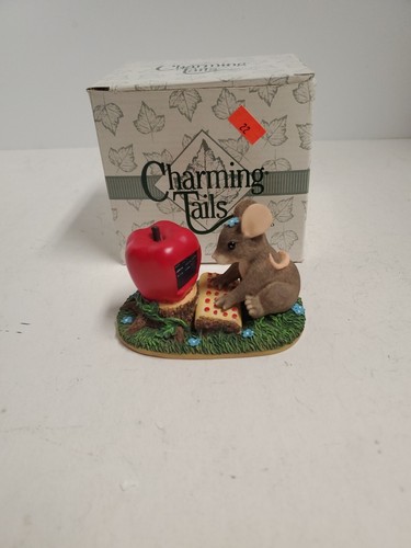 Charming tails maxine goes - charming,