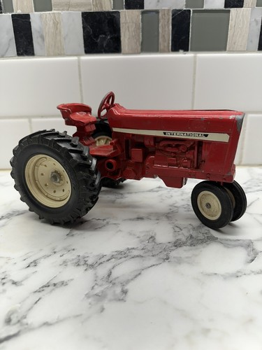 International harvester toy - international,