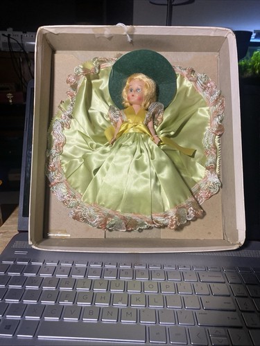 Vintage little darling doll - darling,