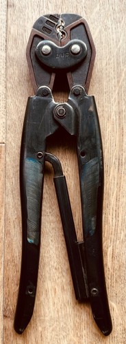Amp wire crimper 49900 10 - amp,