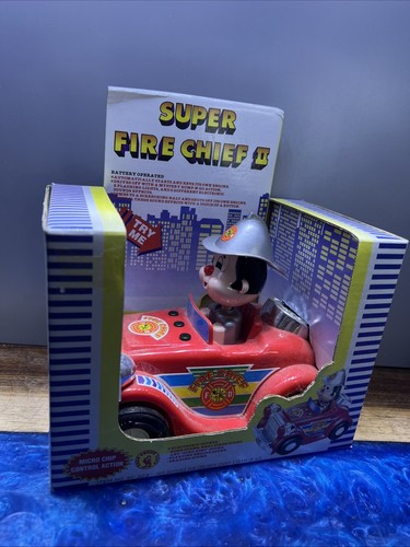 Vintage fire truck bobble head - fire,