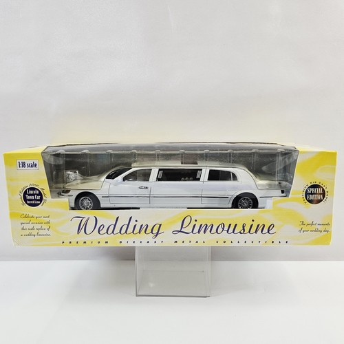 Precision diecast lincoln town - precision,