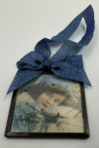 Cottage core inch framed - 2,