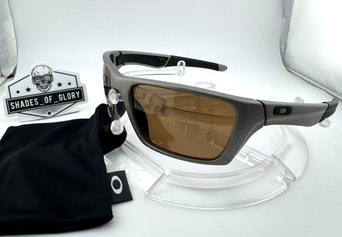Oakley jury distressed silver - oakley,
