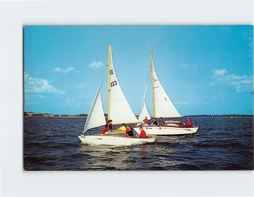 Two sailboats vessels 352703 - two,