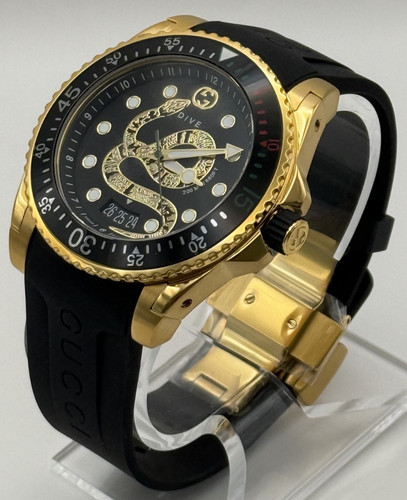 Gucci dive black dial - gucci,