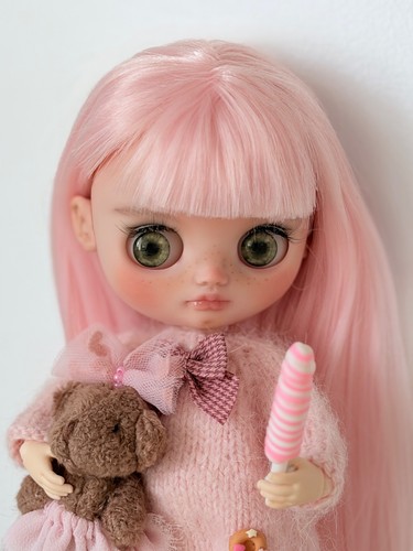 Custom middie blythe - custom,