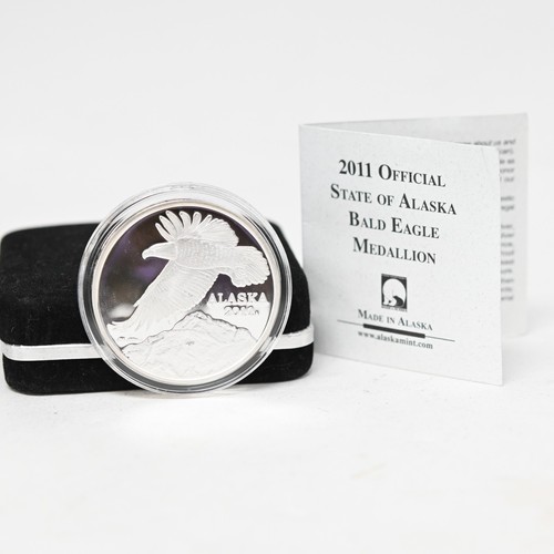 2011 alaska mint - mint, bald