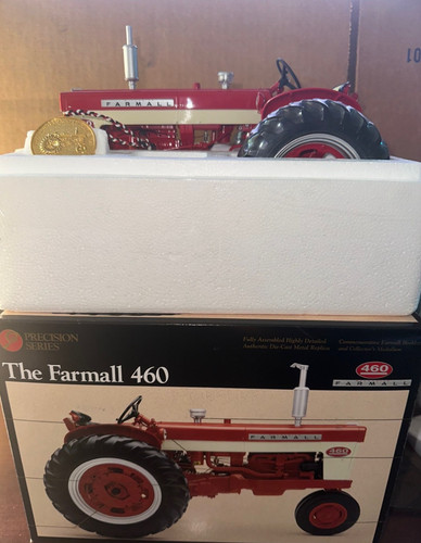 Ertl farmall 460 - 1/16,