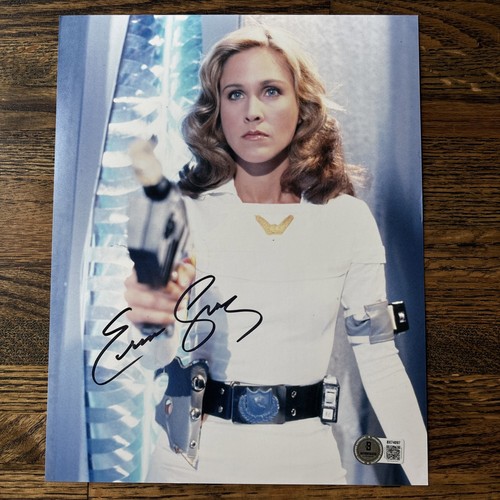 Erin gray hot signed - gray,