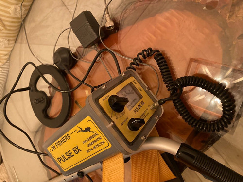 Fisher pulse underwater - jw,