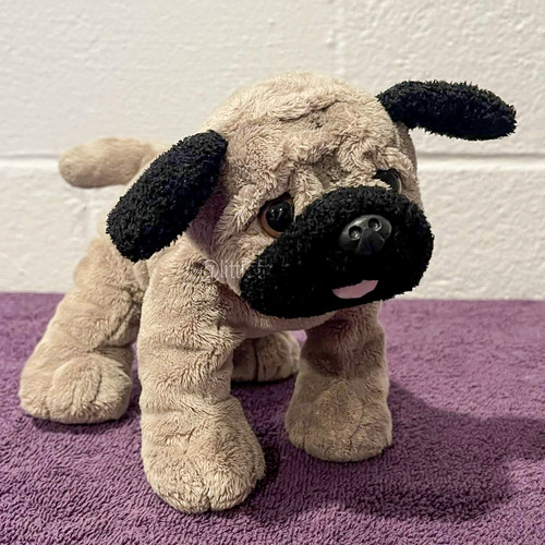 Aurora world pug - world,