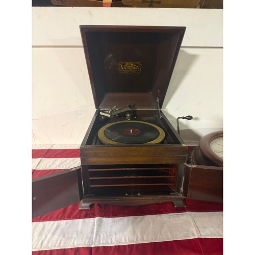 Antique victrola victor model - victrola,