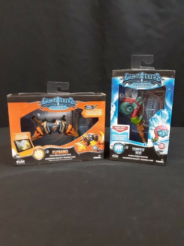 Lot light seekers - of, 2