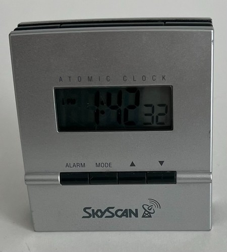 Skyscan atomic digital alarm - atomic,