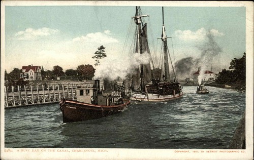 Charlevoix michigan tug - charlevoix,