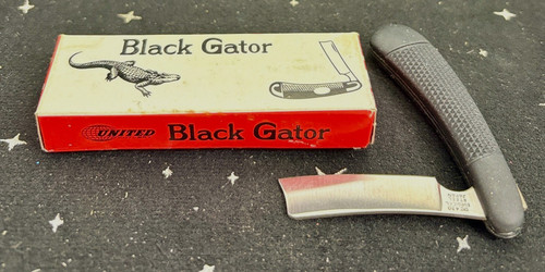 Vtg united black gator - vtg,