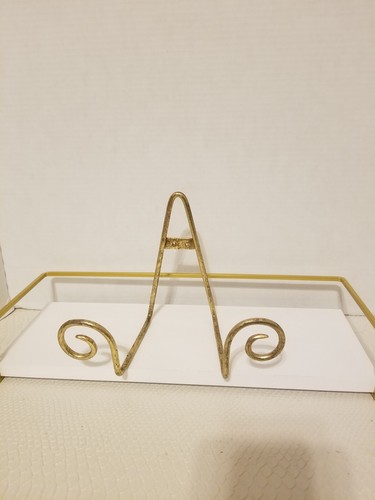 Gold metal stand - metal,