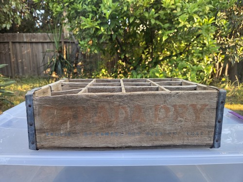 Canada dry wooden - canada, crate