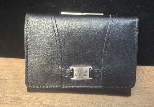 Pelle studio trifold - studio, black
